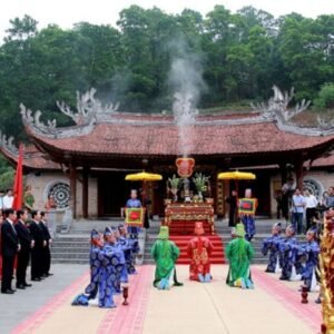 Den Mau Au Co7 Đền Mẫu Âu Cơ7