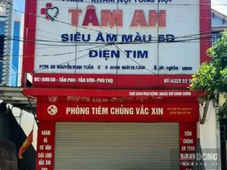 Nhiều luồng thông tin liên quan đến vụ việc bé trai 4 tuổi tử vong tại phòng khám. Ảnh: Tô Công.