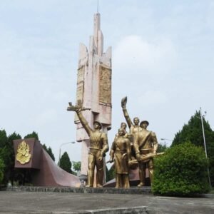 bien19.biz Tuong dai chien thang song Lo 11 bien19.biz-Tuong-dai-chien-thang-song-Lo_1[1]