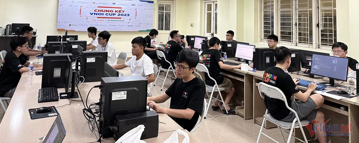 xa hoi 1 21 1 Học sinh Phú Thọ giành ngôi Vô địch kỳ thi lập trình VNOI CUP 2023