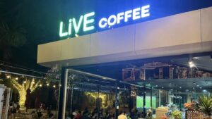 LIVE Coffee – Một quán cà phê nhỏ tại trường Cao đẳng Công nghiệp Thực phẩm