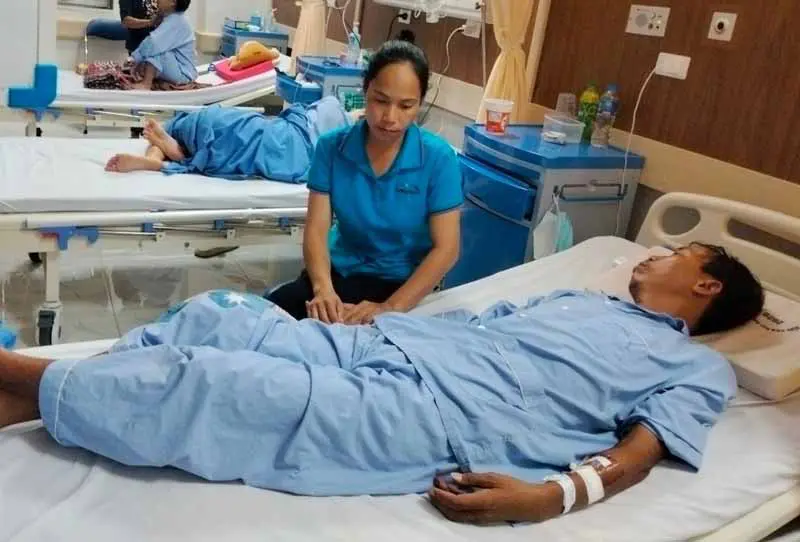 Anh Huy thời điểm điều trị tại bệnh viện ở Hà Nội.