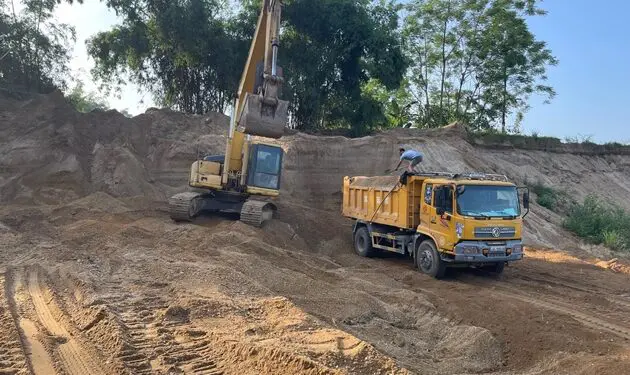 Phú Thọ: Xử phạt một cá nhân 653 triệu đồng do khai thác cát trái phép