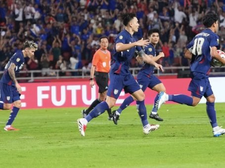 Thái Lan - Philippines: 120 Phút Siêu Kịch Tính, Vé Chung Kết Gọi Tên “Voi Chiến” 2