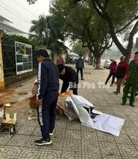 Việt Trì Xử Lý Xếp Ghế Giữ Chỗ Mua Vé Và Trông Giữ Xe Tự Phát
