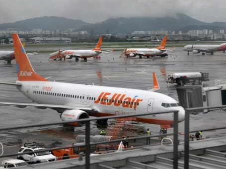Jeju Air Hủy 68.000 Vé Máy Bay Sau Tai Nạn